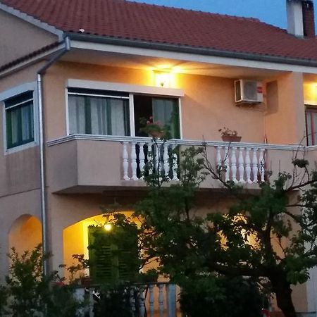 Apartments Dano Sukošan Esterno foto